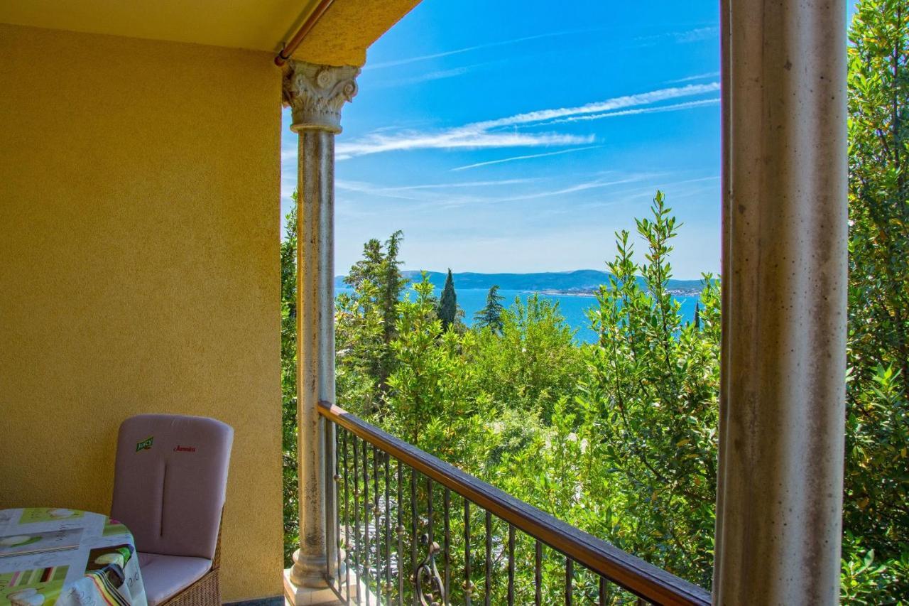 Apartments Oaza Dramalj Luaran gambar