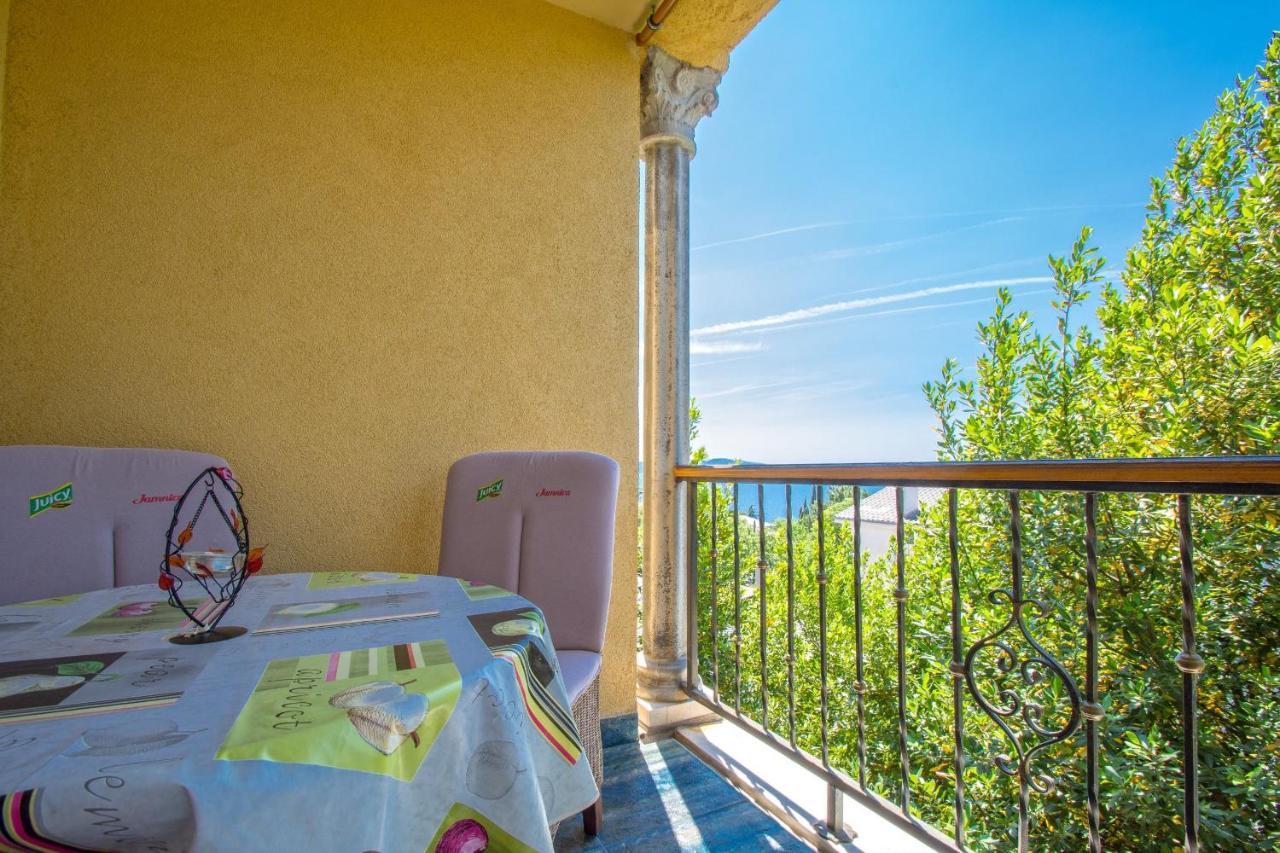 Apartments Oaza Dramalj Luaran gambar