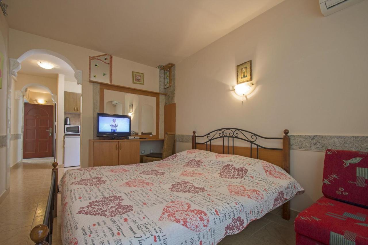 Apartments Oaza Dramalj Luaran gambar