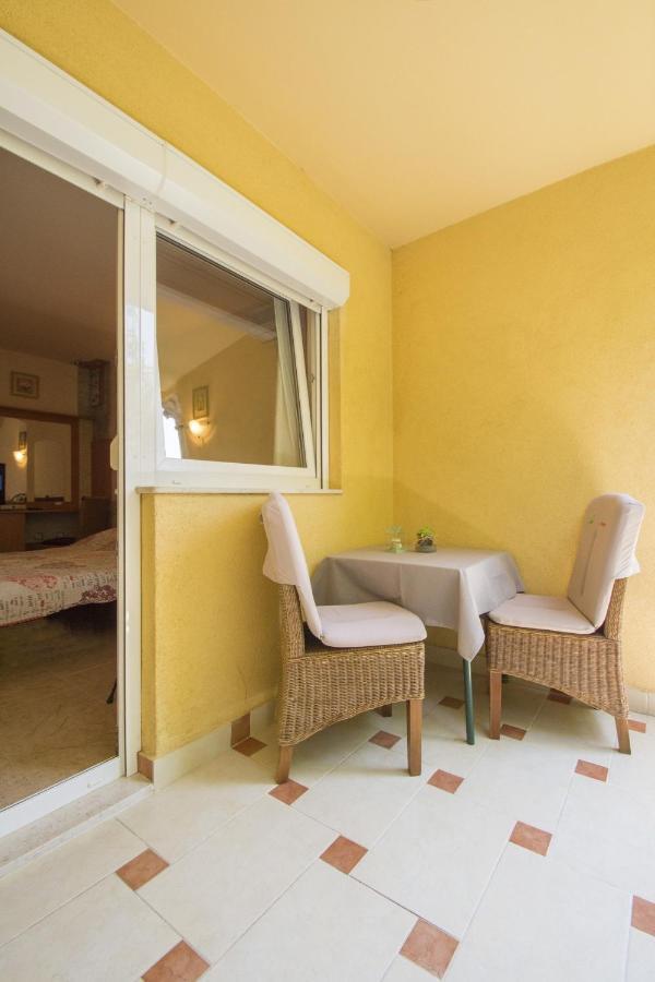 Apartments Oaza Dramalj Luaran gambar