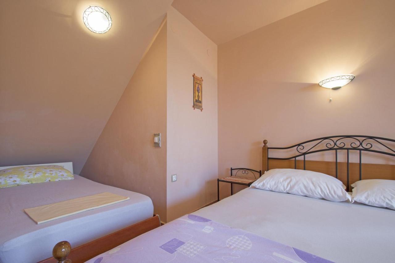 Apartments Oaza Dramalj Luaran gambar