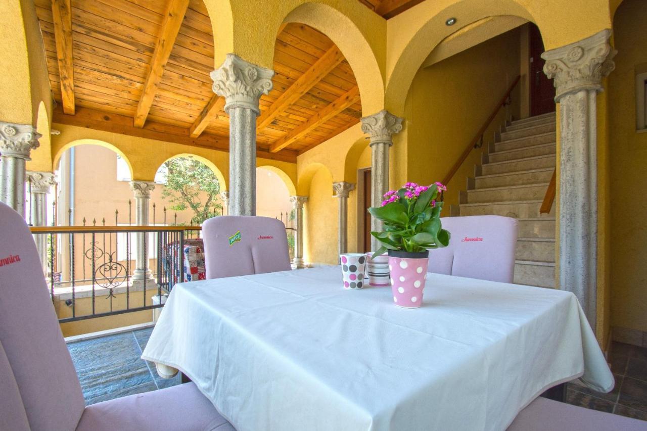 Apartments Oaza Dramalj Luaran gambar