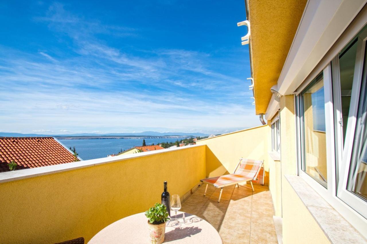 Apartments Oaza Dramalj Luaran gambar
